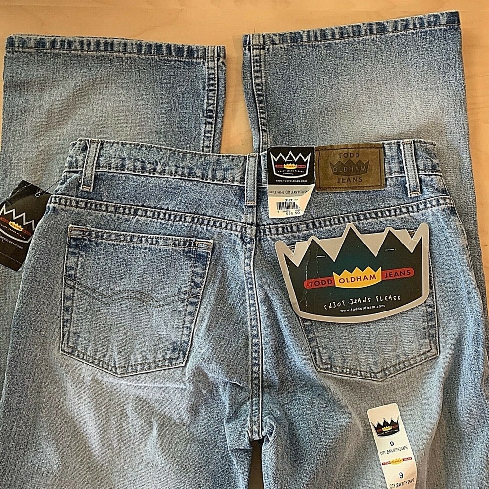 Todd Oldham Snap Bottom Jeans Light Denim NWT SZ 9